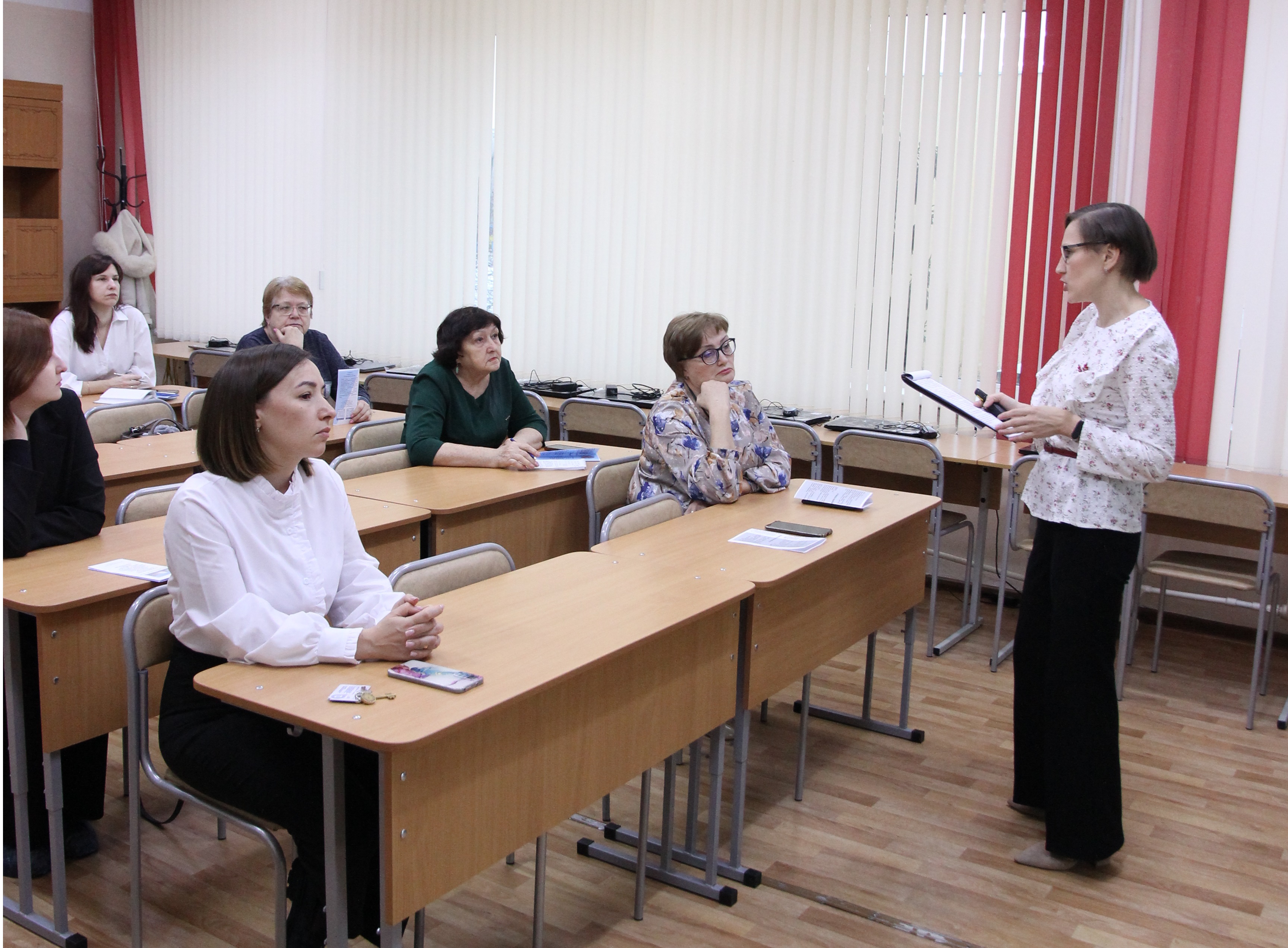 29 января 2025 года состоялся городской практико-ориентированный семинар «Формирование естественно-научной грамотности школьников на уроках физико-математического цикла: методы, приёмы, технологии»..
